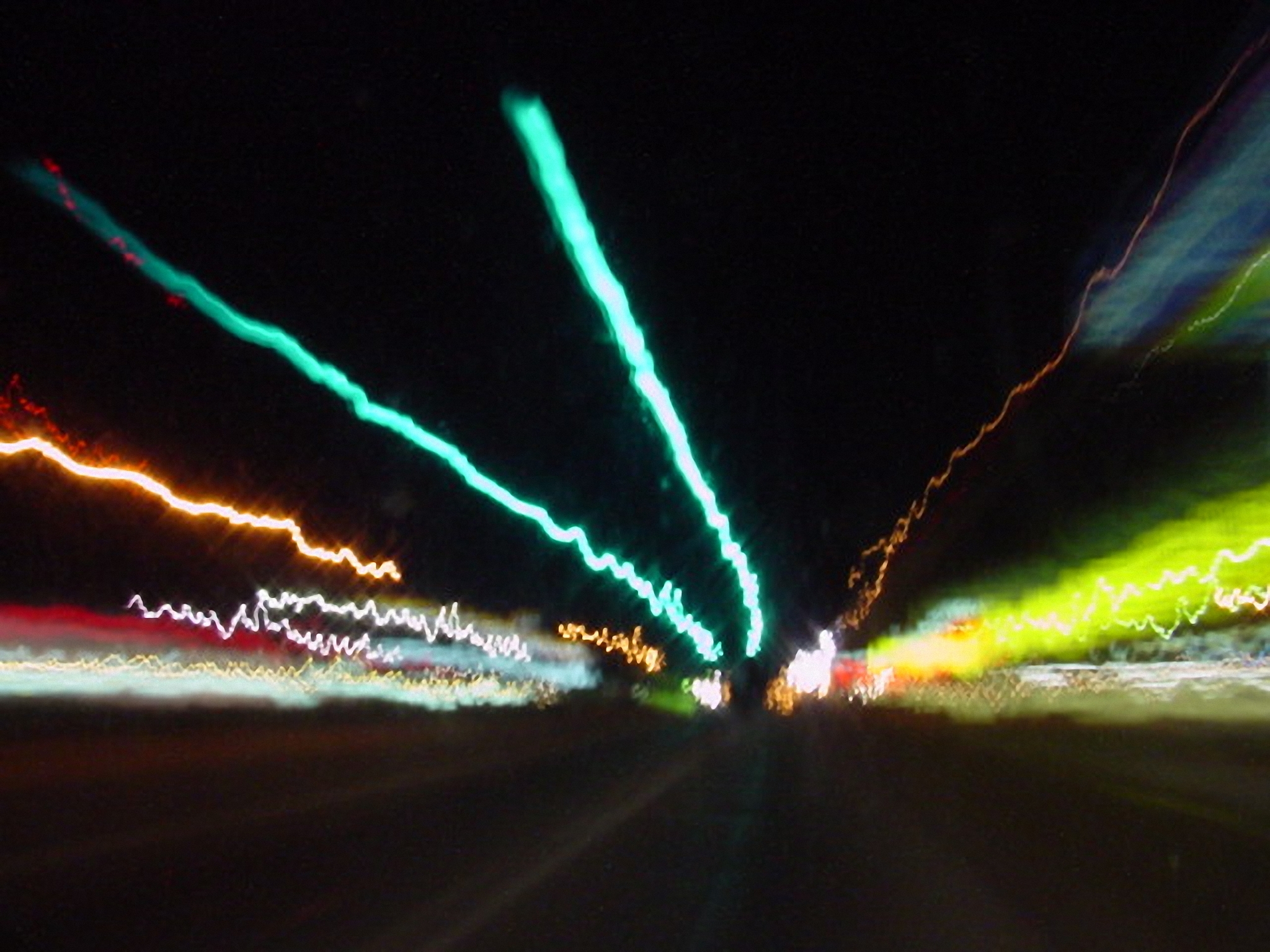 Night slow. Velocidad. Slow Shutter Speed Photography Light. Nike Shutter Speed. Luz Estelar машина.